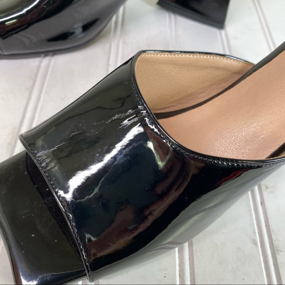 Mid Heel Block black patent slides with chunky heel - Picture 5 of 11